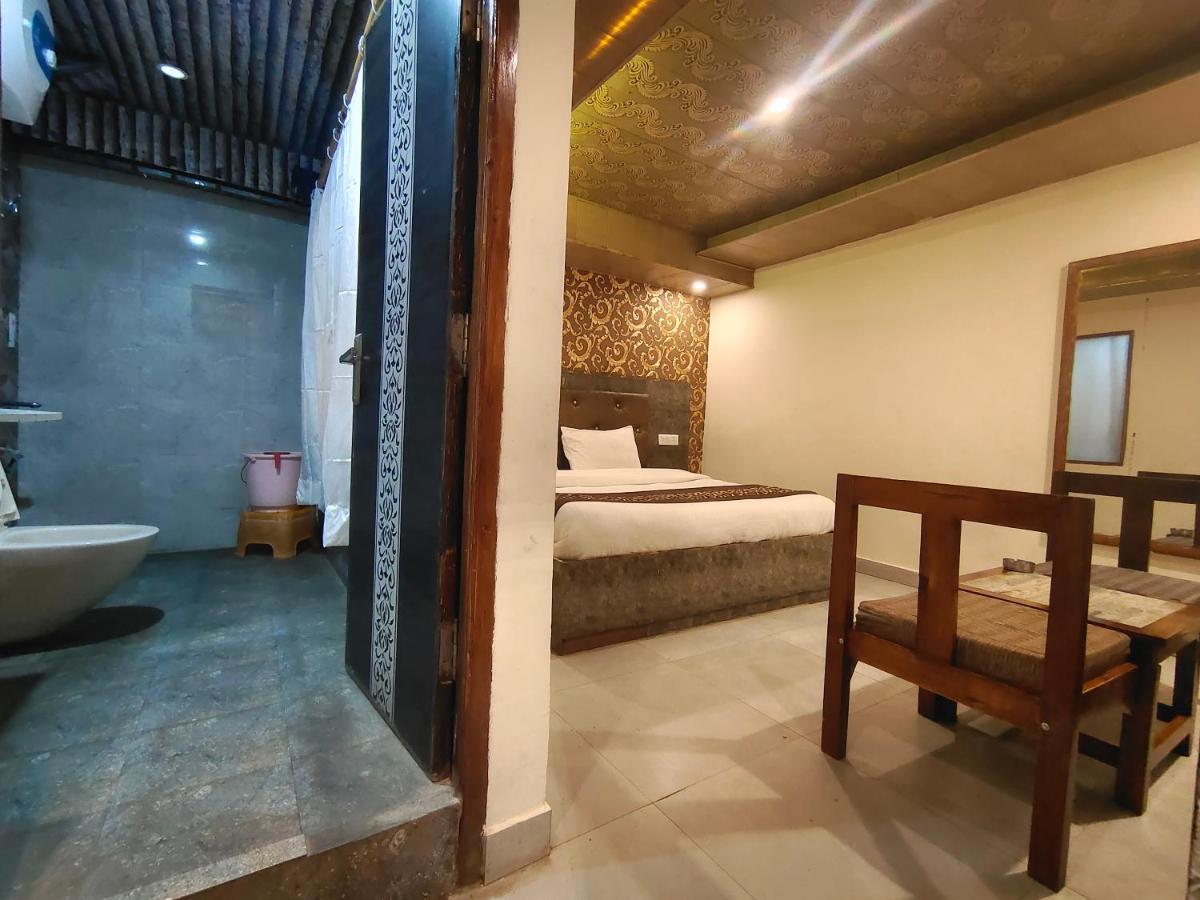 Magic Stays - Shimla Royale - Free Pickup From Railway Station Shimla Eksteriør bilde