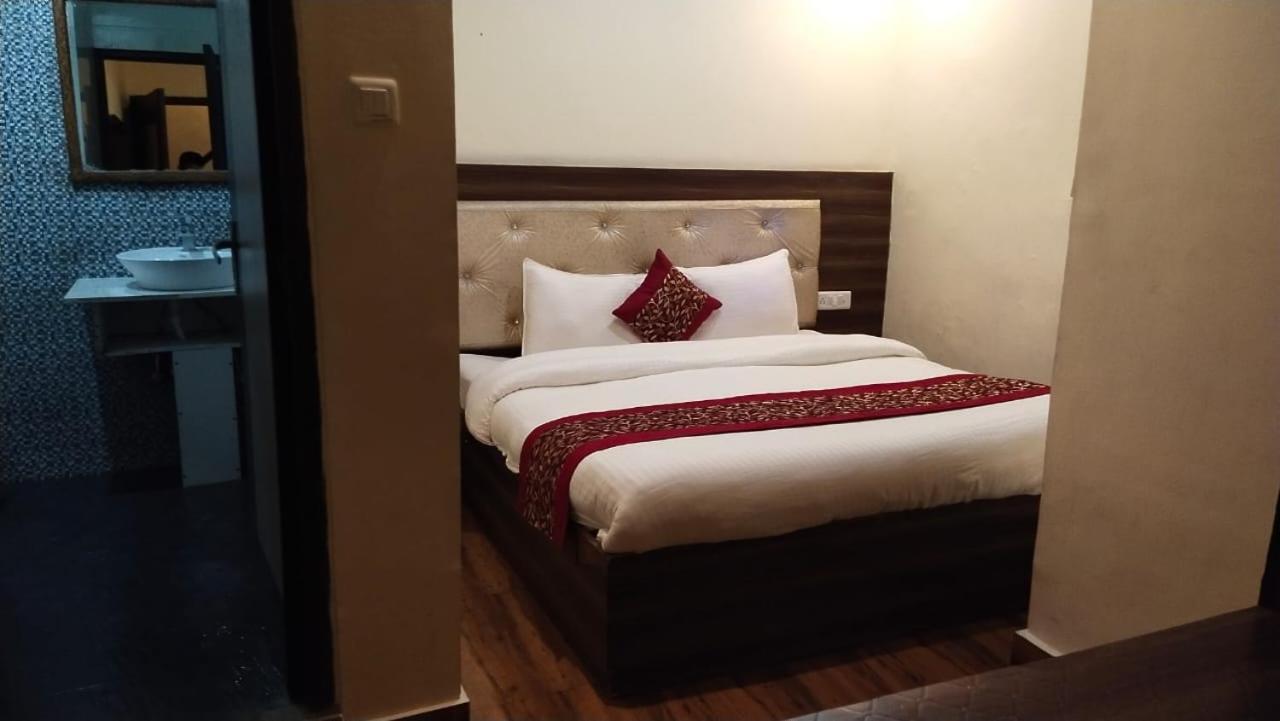 Magic Stays - Shimla Royale - Free Pickup From Railway Station Shimla Eksteriør bilde